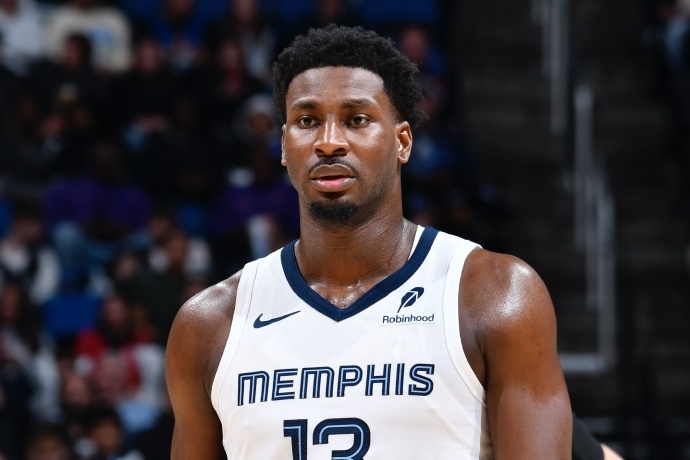 小贾伦・杰克逊接受脚趾手术，康复进程备受关注